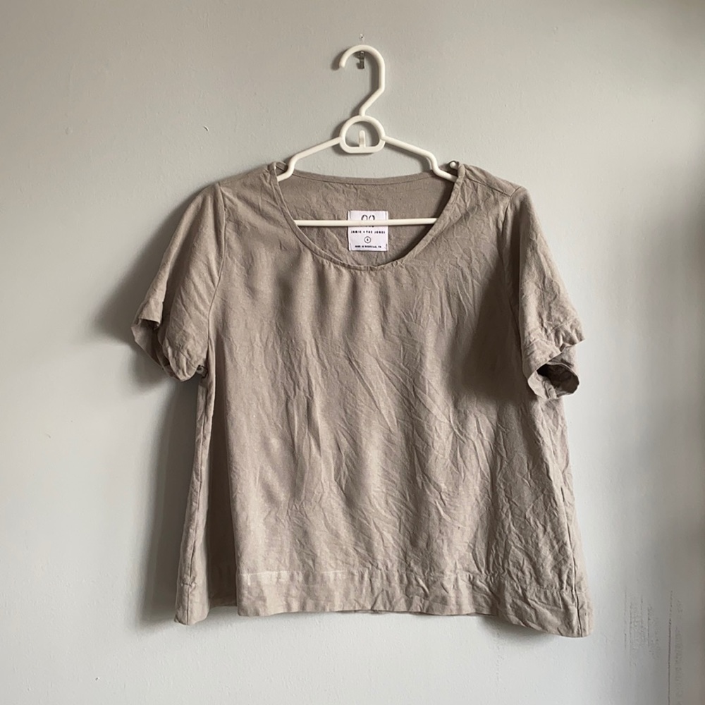 Jamie + The Jones “The Staple... Tee” in Mist